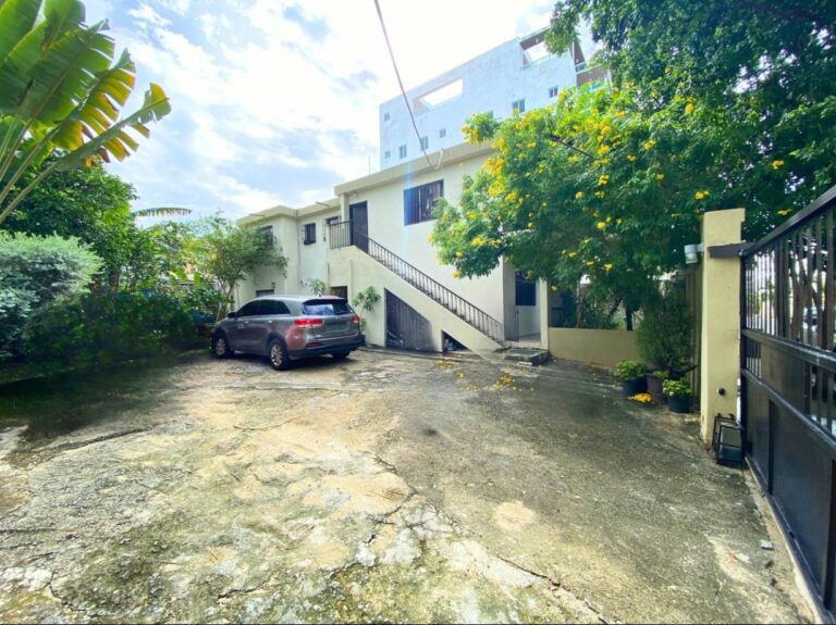 Casa en alquiler para uso comercial en El Millón