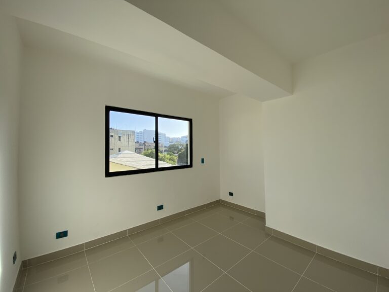 Apartamento nuevo de 3 habitaciones en Bella Vista