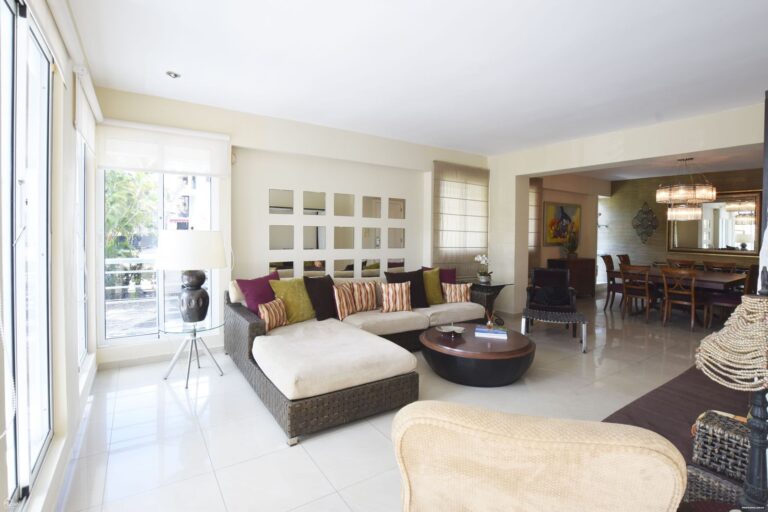 Apartamento amueblado de 3 habitaciones en La Esperilla